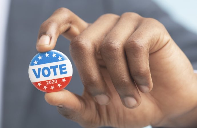 Comparing Approval Voting and Ranked Choice Voting