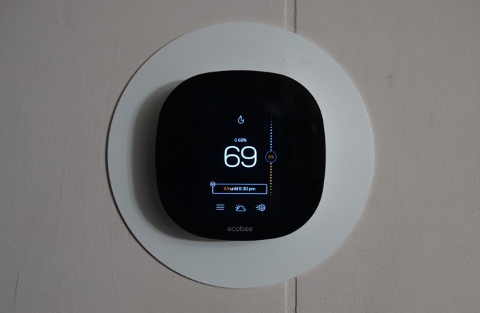 Smart Thermostats Are Looking Like Dumb Policy